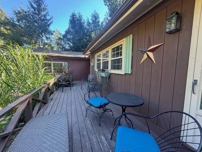 Building Photo - 58 Patrician Shores Cir
