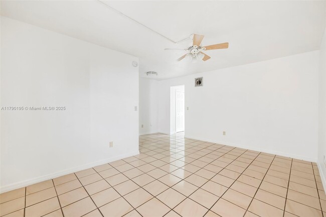 Building Photo - 5730 NW 38th St