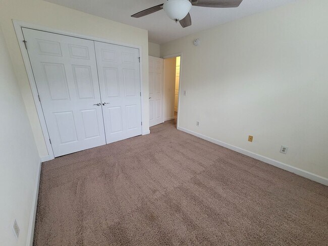 Building Photo - 6211 Wrightsville Ave