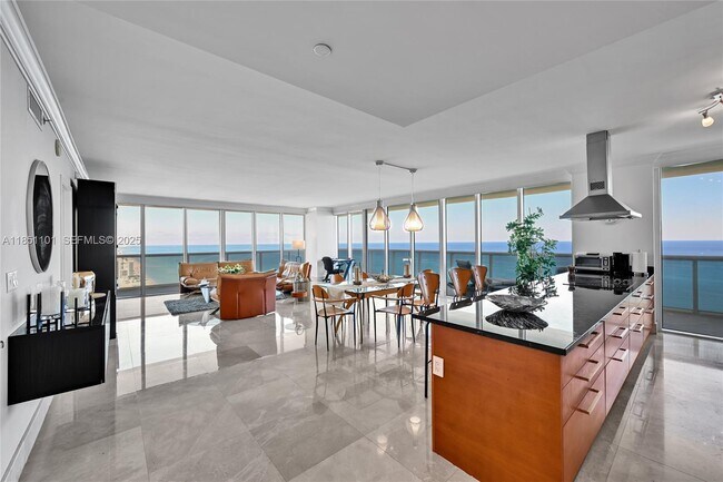 Building Photo - 1830 S Ocean Dr