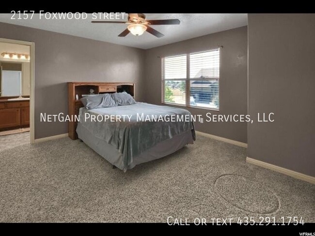 Building Photo - 2157 Foxwood St