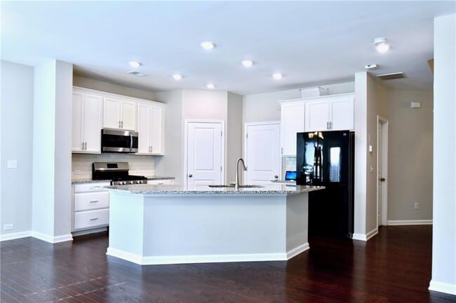 Building Photo - 4270 Bryton Trace Dr