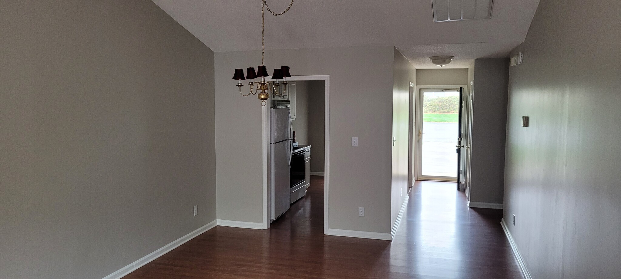 Building Photo - 116 Wesley Harris Cir