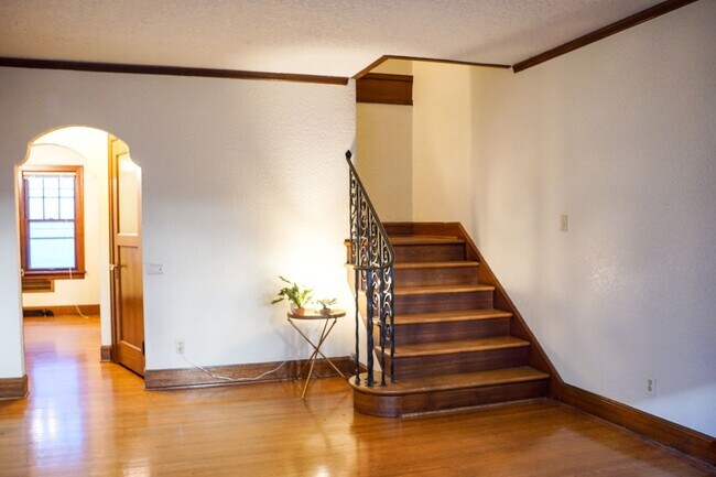 Building Photo - Tired of Commuting? This Amazing Townhome ...