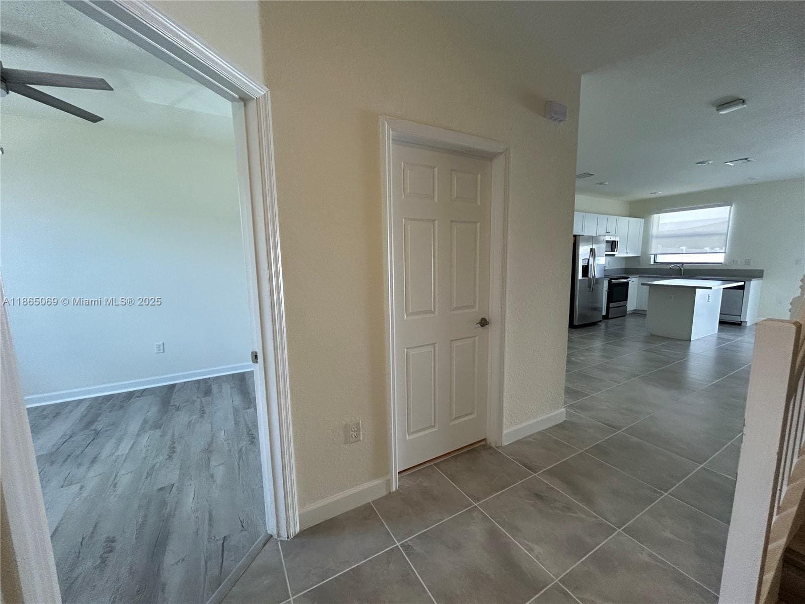 Building Photo - 10622 W 33rd Way