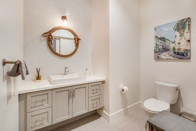 Building Photo - Newly build 3 bedroom South Redondo Townhome