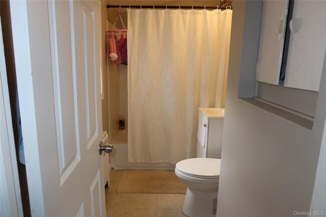 Building Photo - 94 4th Ave