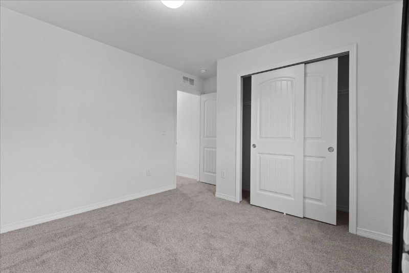 Building Photo - 1848 Castle Hill Dr