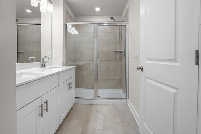 Building Photo - 326 Seaton Wy