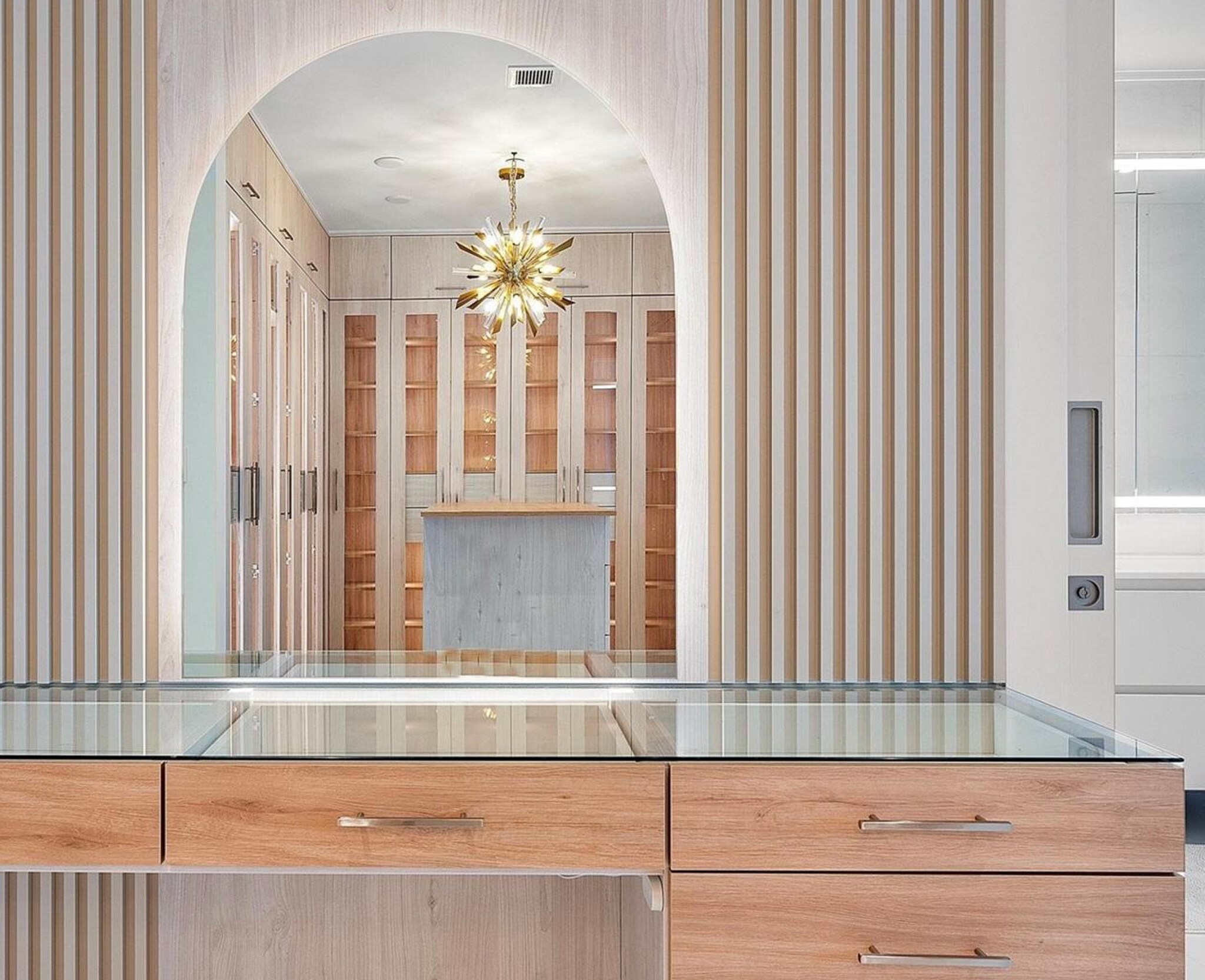 Building Photo - 300 Biscayne Boulevard Way