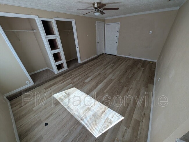 Building Photo - 4139 Fairfax St