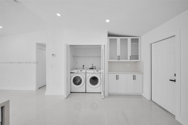 Building Photo - 20747 NW 41st Ave