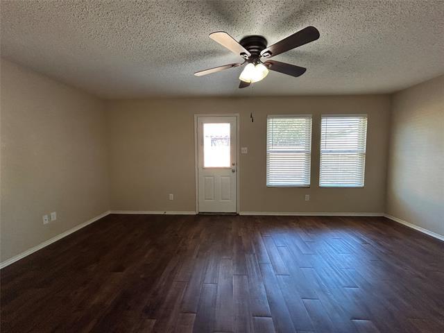 Building Photo - 5317 Los Altos Rd