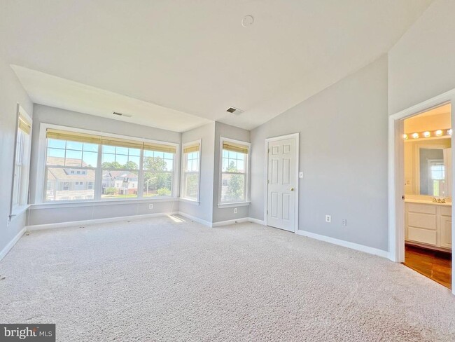 Building Photo - 8118 Rainwater Cir