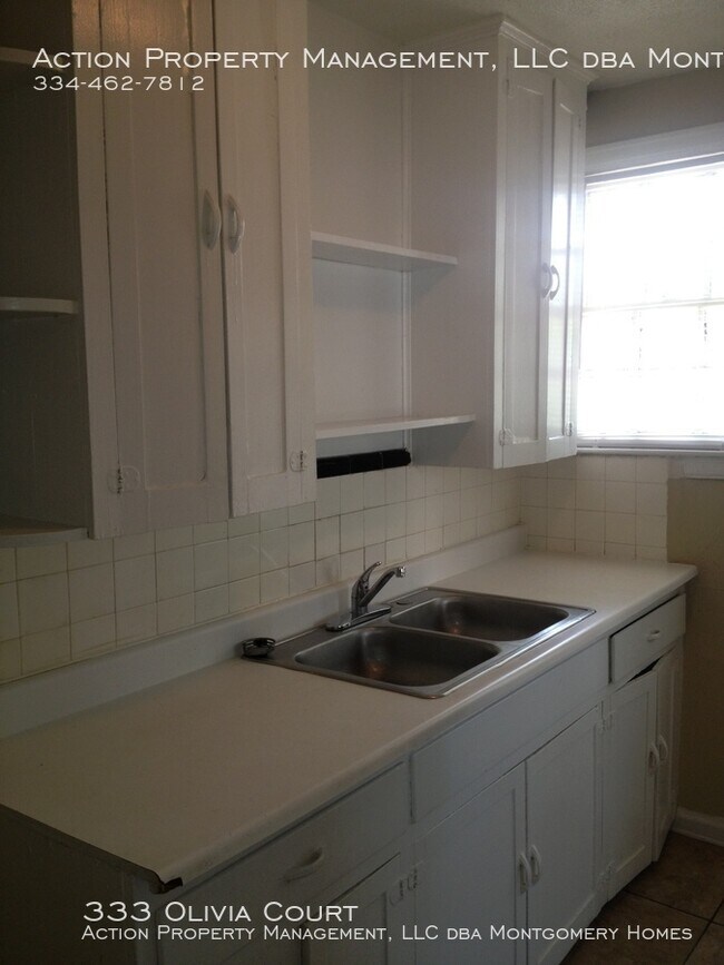 Building Photo - 333 Olivia Ct