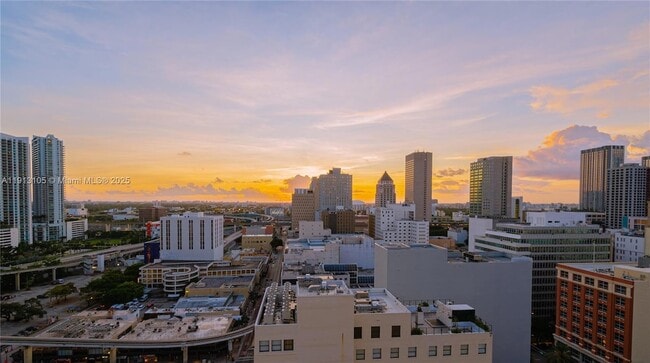 Building Photo - 151 SE 1st St