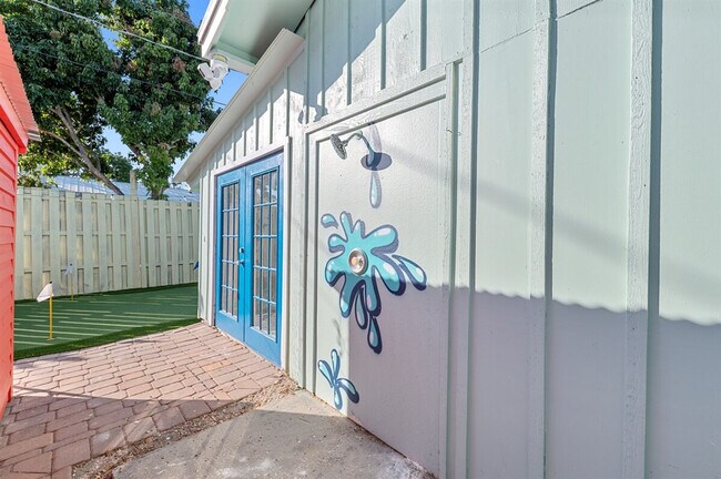 Building Photo - 8709 9th Ave NW