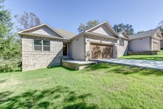 Building Photo - 205 Elysian Hills Dr