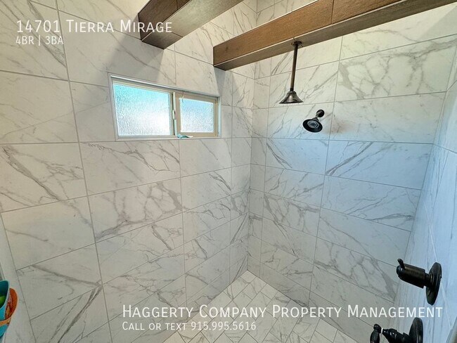 Building Photo - 14701 Tierra Mirage Ave