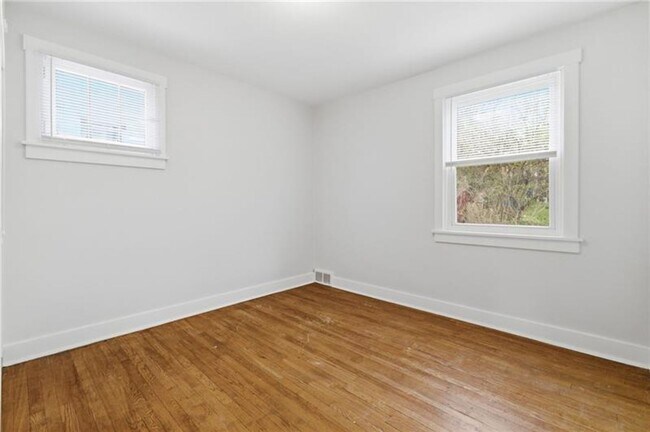 Building Photo - Beautiful Home for Rent