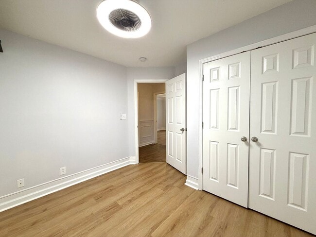 Building Photo - 979 Culverson Ct