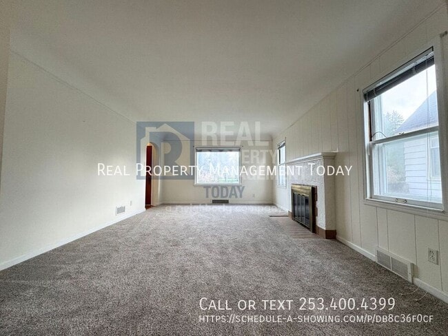 Building Photo - 910 N Union Ave