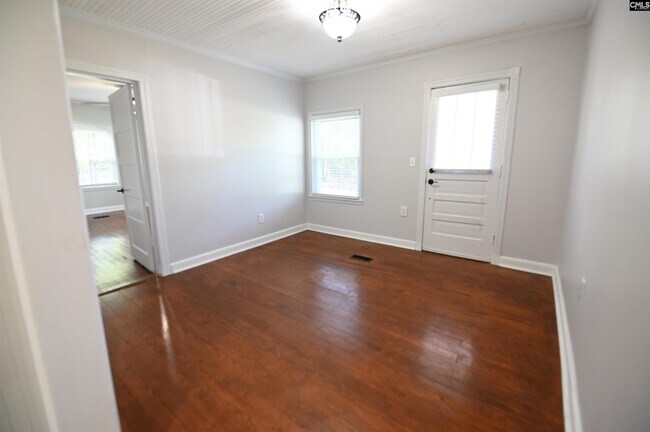 Building Photo - 217 Forest Bickley Rd