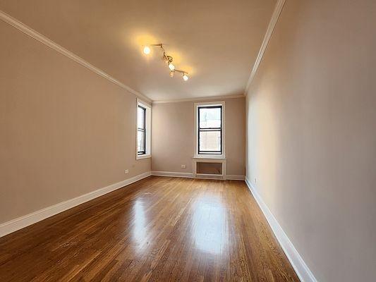 Building Photo - 2 bedroom in Bronx NY 10463