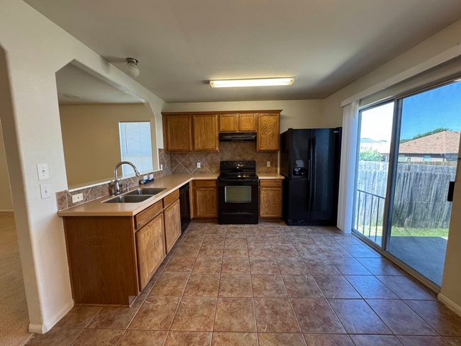 Building Photo - 3-Bedroom House for Rent in Killeen