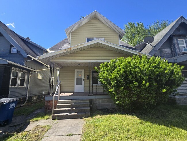 Primary Photo - 3 Bedroom House