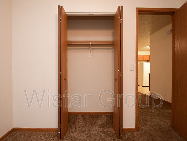 Building Photo - 5116 Read St