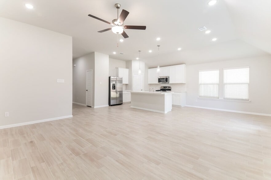 Building Photo - 5108 Middlestone Ln