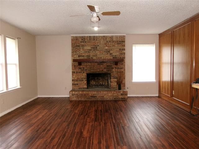 Building Photo - 1817 Family Cir