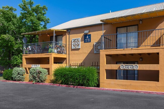 The Arts Apartments at Turtle Creek Austin, TX