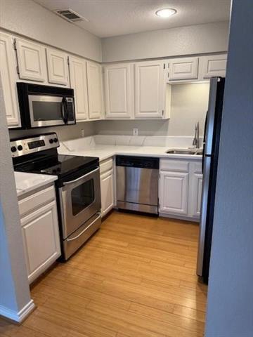 Building Photo - 3311 Blackburn St