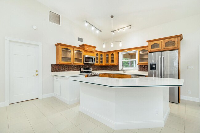 Building Photo - 14204 Broken Wing Ln