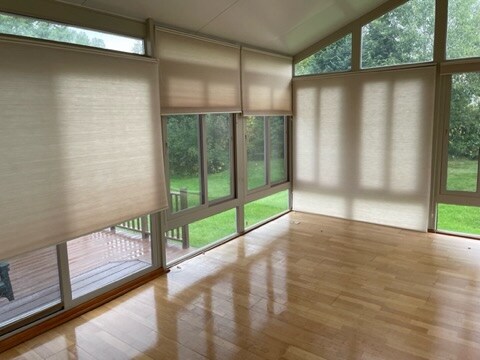 Building Photo - 8 Thrush Ln