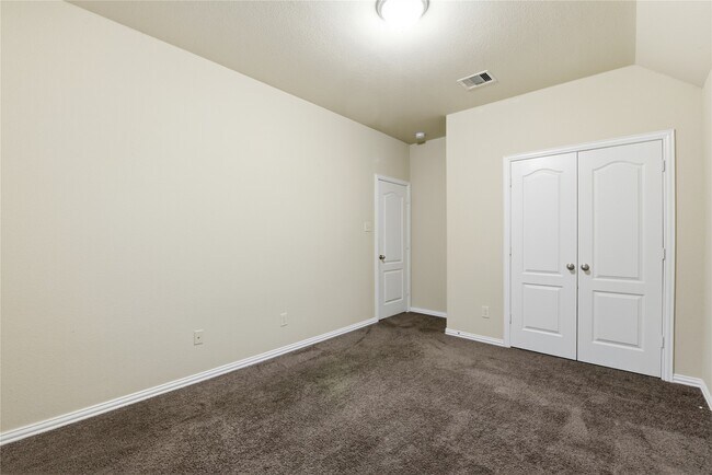 Building Photo - 4802 Taylor Drive