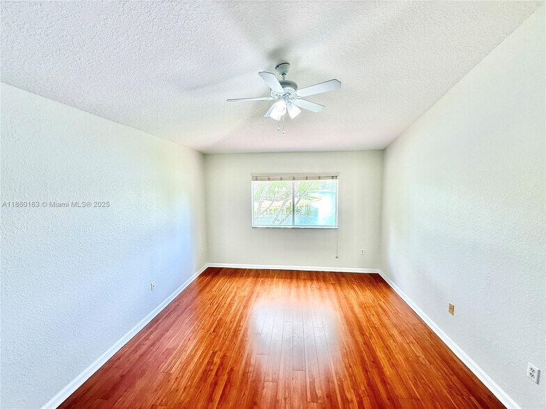 Building Photo - 8380 SW 25th Ct