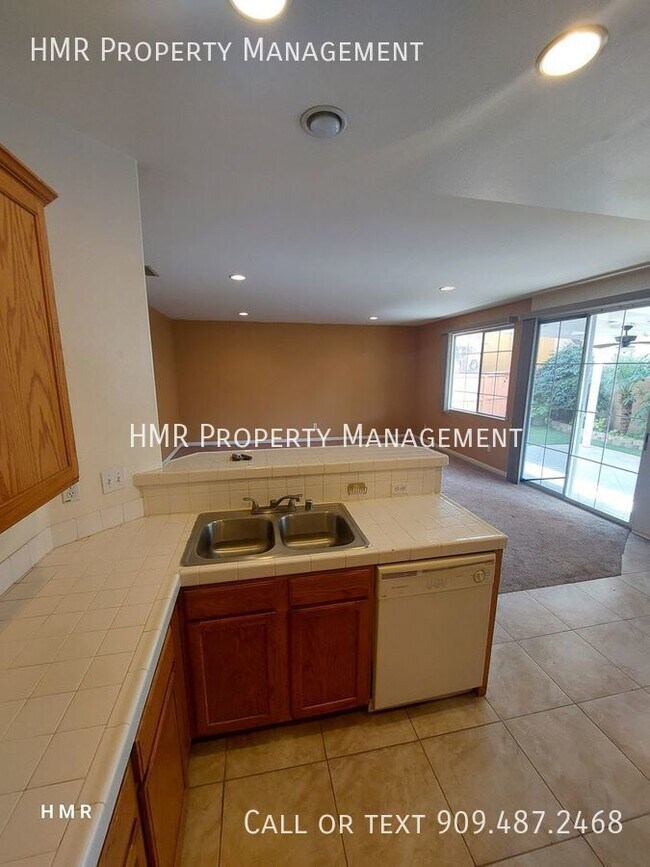 Building Photo - Tranquil Oasis: 4 Bedroom 3 Bath Two-Story