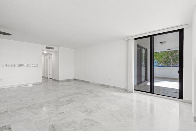 Building Photo - 5845 Collins Ave