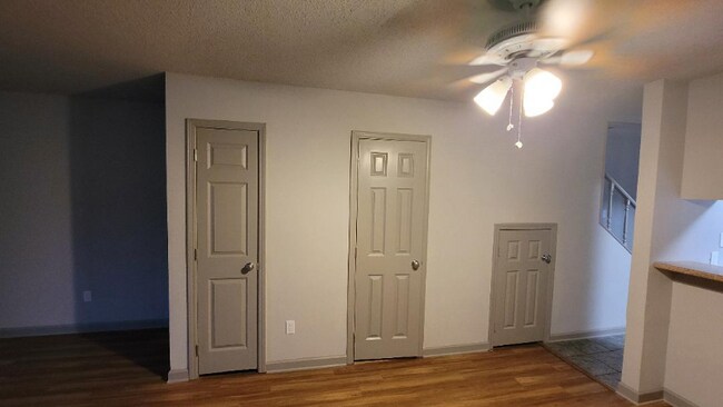 Building Photo - 1940 6th St