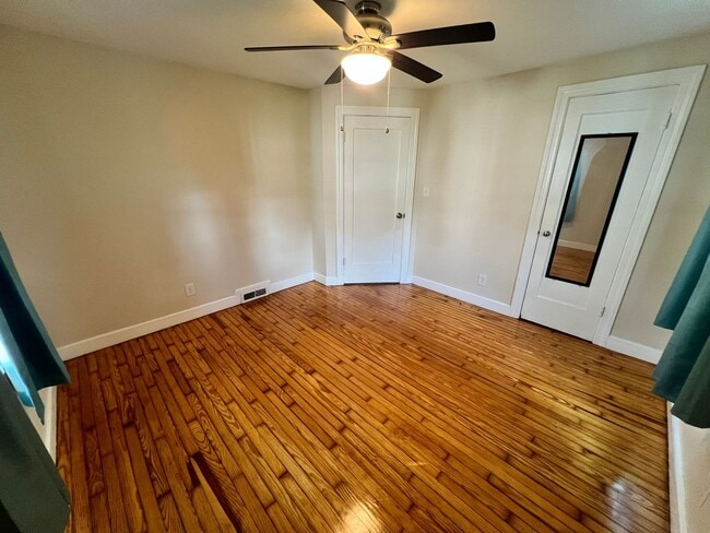 Building Photo - Beautiful Single Family Home in East Sprin...