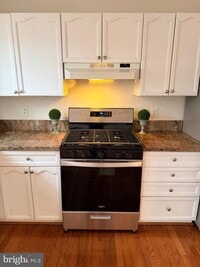 Building Photo - 46754 Woodmint Terrace