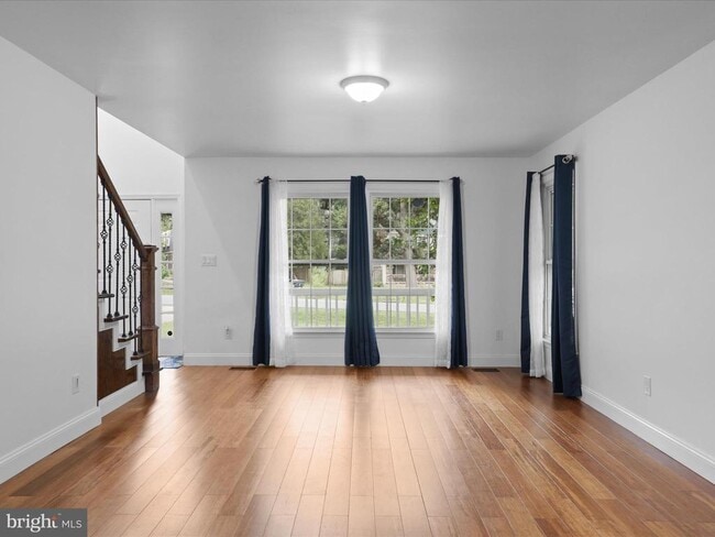 Building Photo - 1012 Richmond Dr