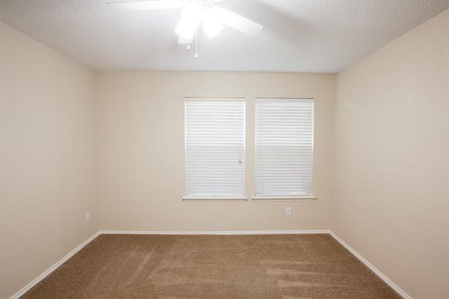 Building Photo - 1118 Water Oak Way