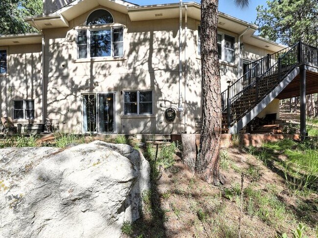 Building Photo - 18370 Lazy Summer Way