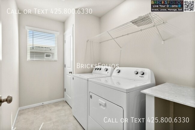 Building Photo - 1342 SW Pendleton Way