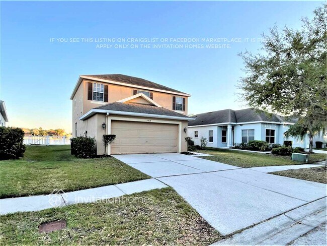 Building Photo - 9464 Leatherwood Ave