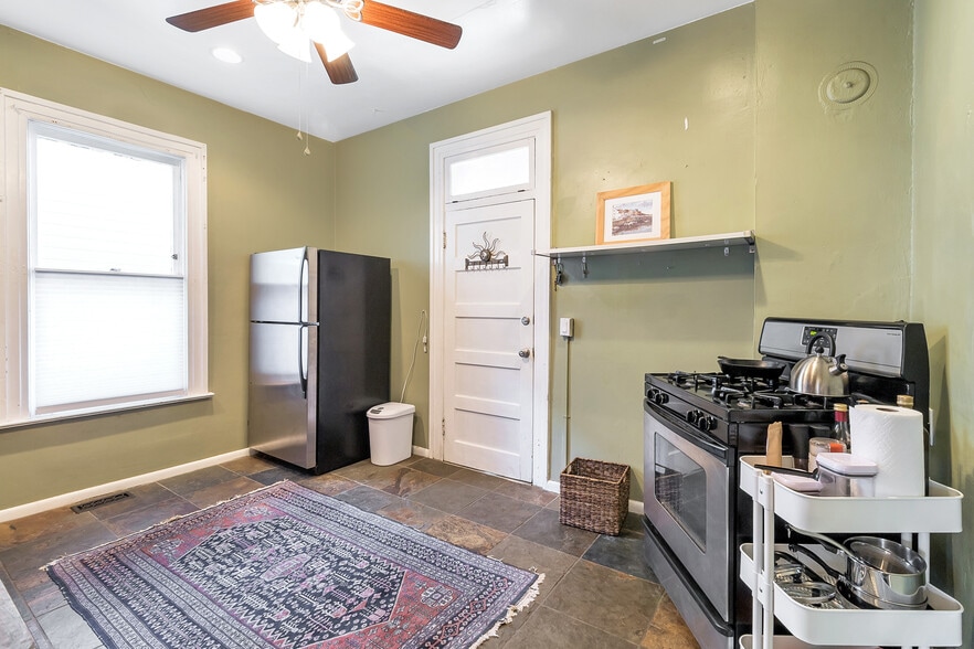 Kitchen - 637 South Sherman Street